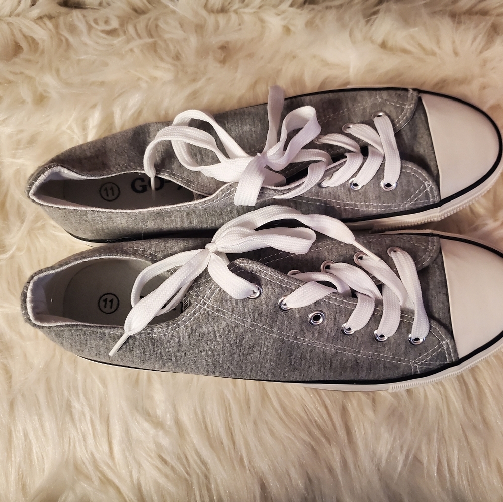 Go-Jems sneakers